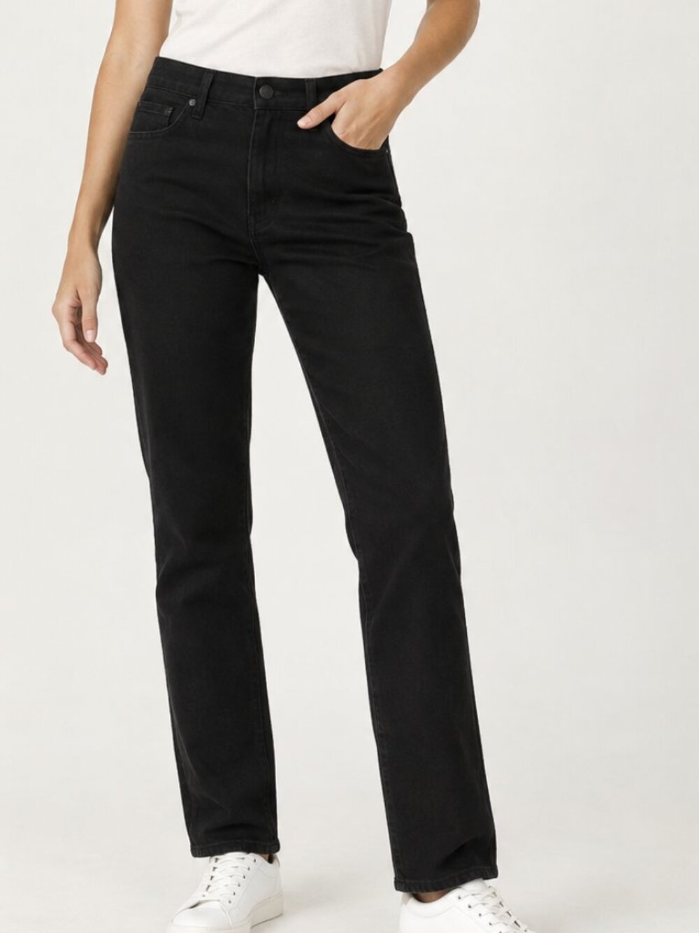 Nudie Jeans Straight Sally Everblack Women’s Black Straight-Leg Jeans Size 30